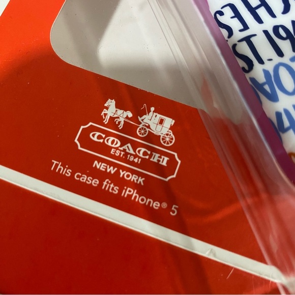 New Coach iPhone 5 Case - Picture 2 of 3